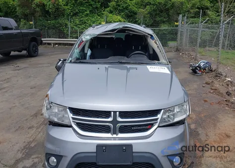 2017 Dodge Journey Sxt z USA, uszkodzony, nr VIN 3C4PDCBG9HT523353